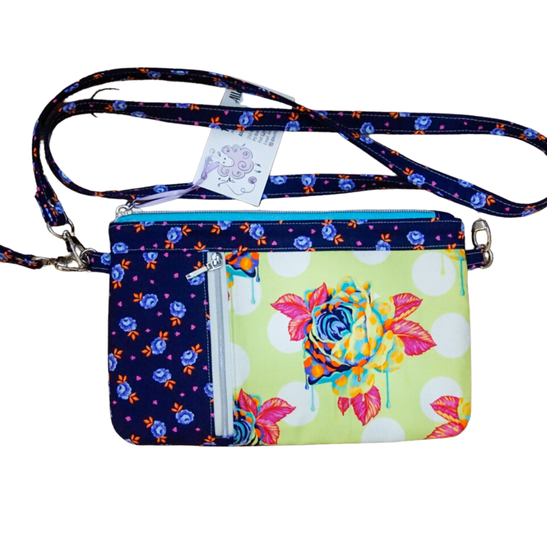 Zippy Purse by Knittin Alley