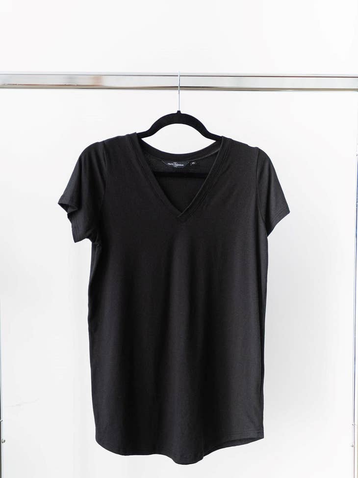 MeMi Collective - The Bamboo Perfect V-neck Tee in Black
