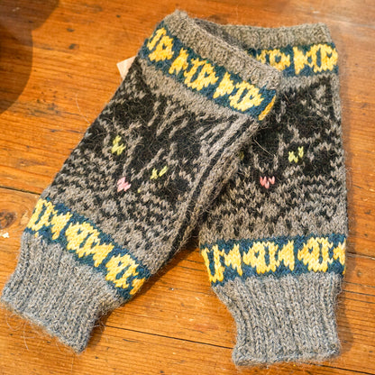 Fingerless Kitten Mittens by Sue Philippson-Madill