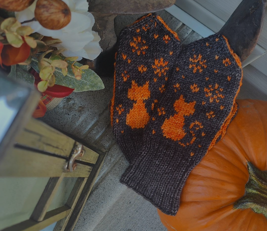 Starry Night Kitten Mittens by Sue Philippson-Madill